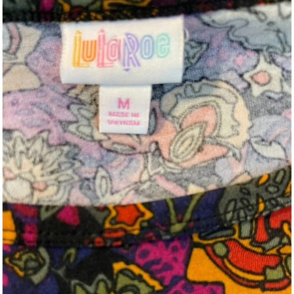 LulaRoe M Winter Color Floral Print Crew Neckline Half Sleeve Below Knee Dress - Picture 6 of 6